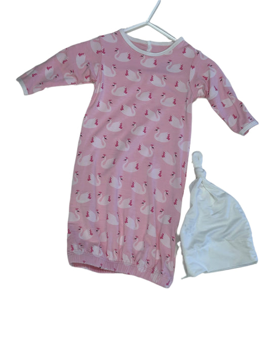 Kickee Pants Cake Pop Swan Princess Layette Gown w/ single knot hat